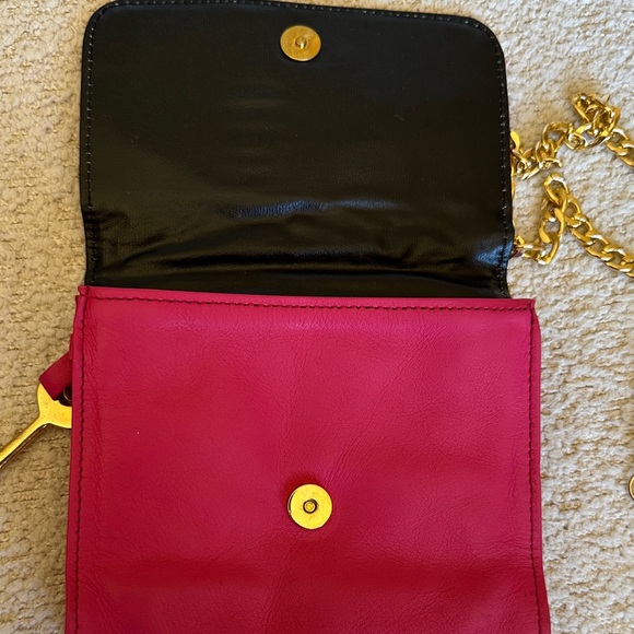 Moschino Pink Mini Bag with Gold Accents - Picture 3 of 9